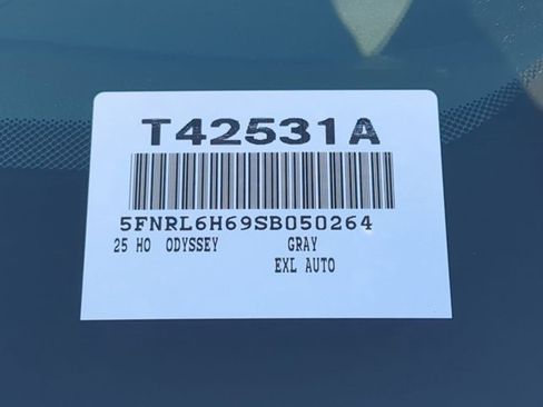 Used 2025 Honda Odyssey EX-L image 19