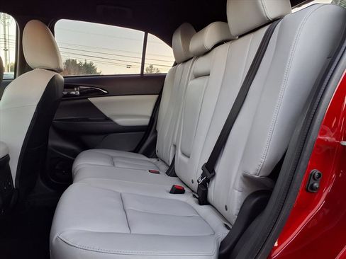 New 2026 Mitsubishi Eclipse Cross SEL image 8