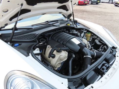 Used 2012 Porsche Panamera RWD image 36