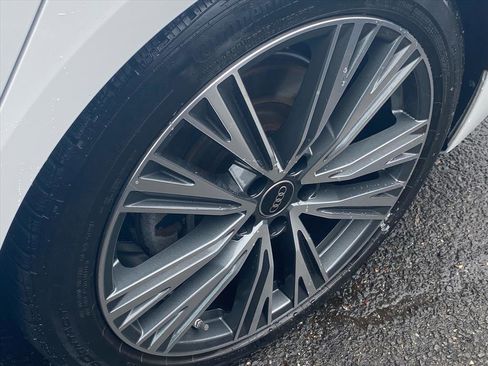 Used 2023 Audi A6 2.0T Premium w/ Convenience Package image 21