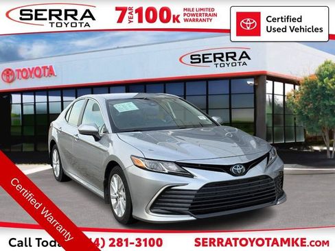 Used 2024 Toyota Camry LE image 1