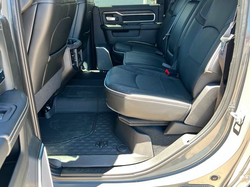 New 2026 RAM 2500 Laramie AWD/4WD image 21