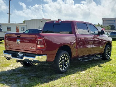 Used 2023 RAM 1500 Laramie AWD/4WD image 4