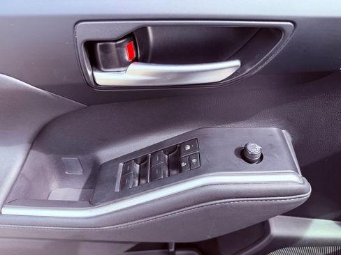 Used 2024 Toyota Highlander XSE image 20