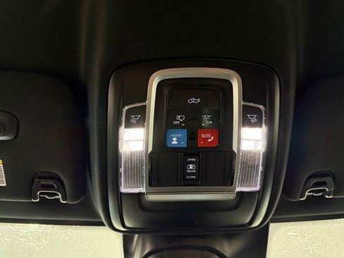 New 2026 RAM 3500 Laramie AWD/4WD image 16