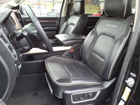 Certified 2022 RAM 1500 Laramie image 9