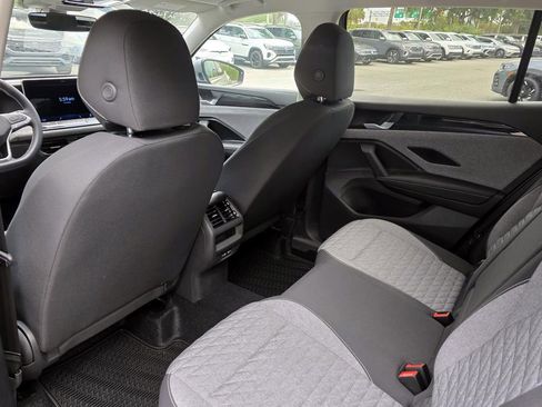 New 2026 Volkswagen Tiguan S FWD image 12