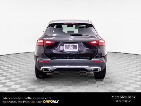 New 2026 Mercedes-Benz GLA 250 4MATIC image 4