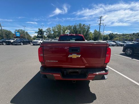 Used 2015 Chevrolet Colorado Z71 AWD/4WD image 7