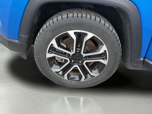 Used 2023 Jeep Compass Limited image 24