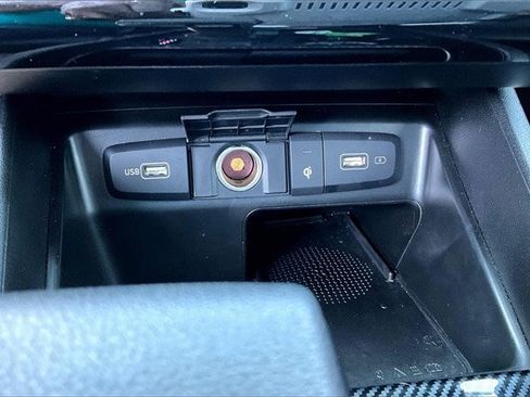 Used 2024 Hyundai Santa Cruz Night image 32