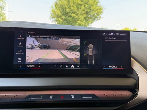 Used 2025 BMW X3 xDrive30i w/ Convenience Package image 33