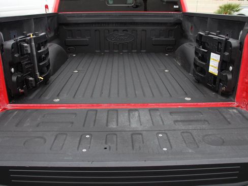 Used 2019 Ford F150 Raptor w/ Equipment Group 802A Luxury AWD/4WD image 22