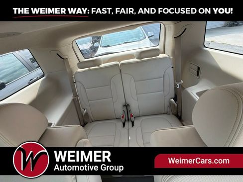 Used 2023 GMC Acadia Denali AWD/4WD image 13