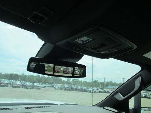 New 2026 GMC Sierra 1500 SLT w/ SLT Premium Plus Package AWD/4WD image 23