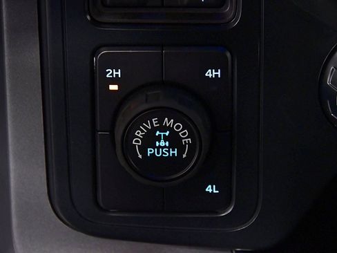 New 2025 Ford F150 XLT w/ Equipment Group 302A MID image 34