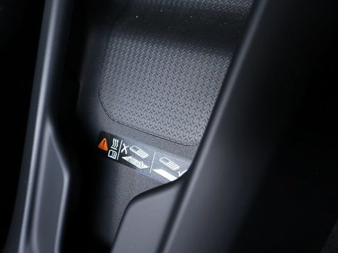 Used 2023 Chevrolet Corvette Stingray Preferred Cpe w/ Z51 Performance Package RWD image 44
