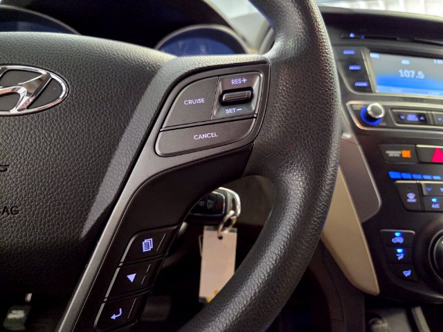 Used 2017 Hyundai Santa Fe Sport FWD image 29