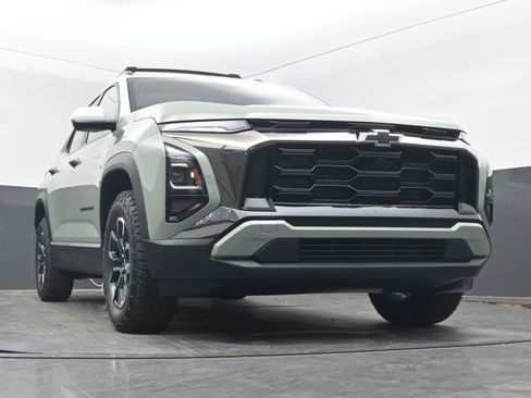 Used 2026 Chevrolet Equinox ACTIV w/ LPO, Floor Liner Package image 26