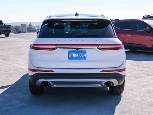 Used 2021 Lincoln Corsair FWD w/ Premium Package image 5
