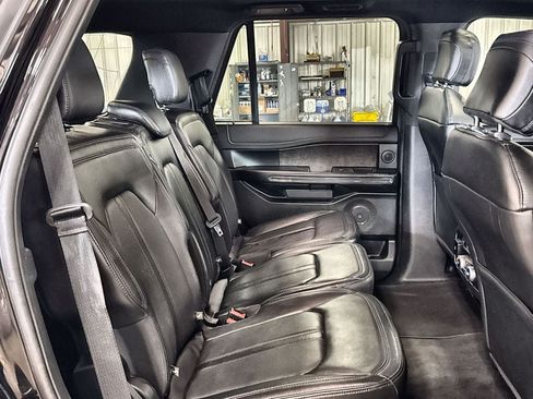 Used 2020 Ford Expedition Limited RWD image 32
