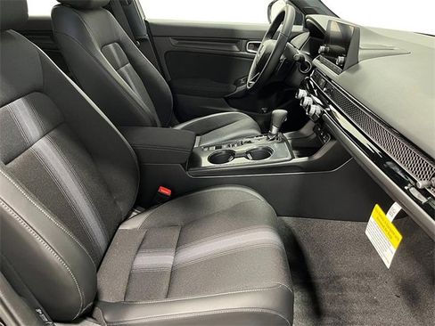 New 2025 Honda Civic Sport image 25