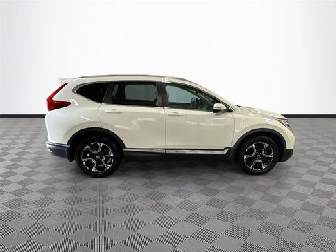 Used 2018 Honda CR-V Touring image 7