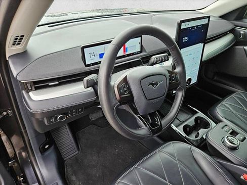 Used 2022 Ford Mustang Mach-E Select w/ Comfort/Technology Package RWD image 10