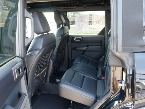 Used 2024 Ford Bronco Badlands AWD/4WD image 22