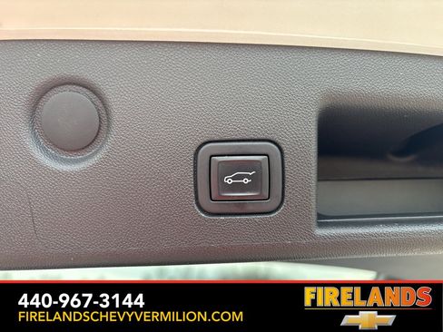 Used 2023 Chevrolet Equinox LT image 47