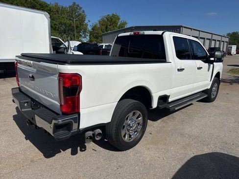 Used 2023 Ford F350 Lariat w/ Chrome Package image 4