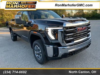 New 2025 GMC Sierra 2500 SLT w/ SLT Convenience Package