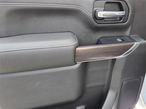 Used 2019 GMC Sierra 1500 SLT w/ SLT Premium Plus Package image 12