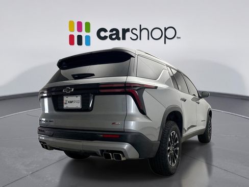 Used 2025 Chevrolet Traverse Z71 w/ Driver Confidence Package AWD/4WD image 5
