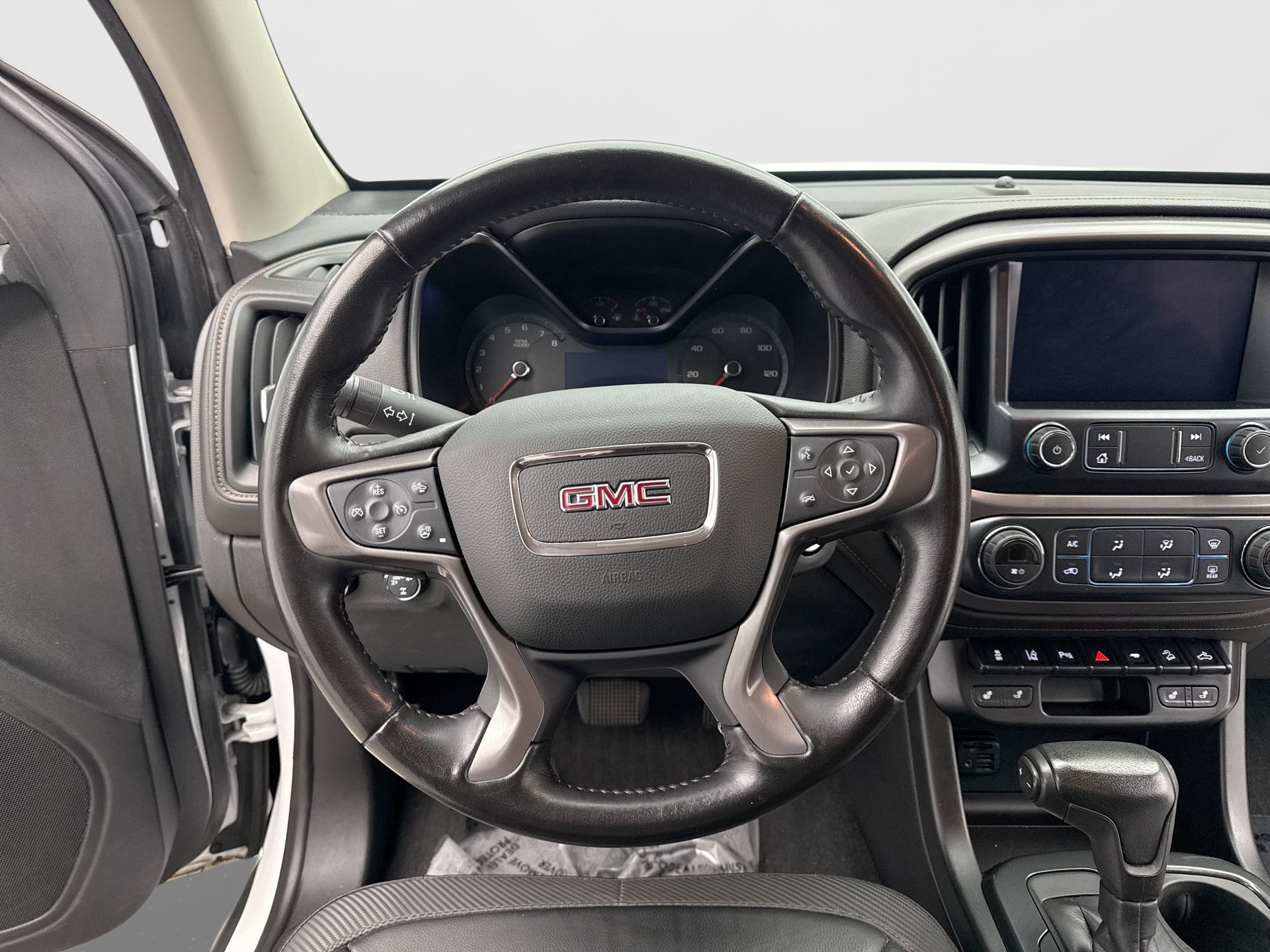 Used 2021 GMC Canyon AT4 w/ Driver Alert Package AWD/4WD image 14