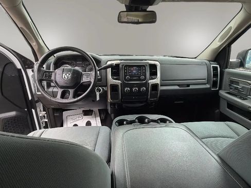 Used 2013 RAM 1500 Classic SLT w/ Premium Display Pkg RWD image 17