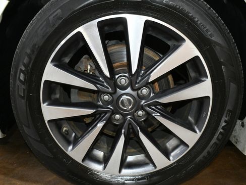 Used 2016 Nissan Altima 2.5 SL w/ 2.5 Technology Package image 65