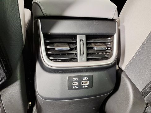 Used 2024 Subaru Legacy Premium AWD/4WD image 13