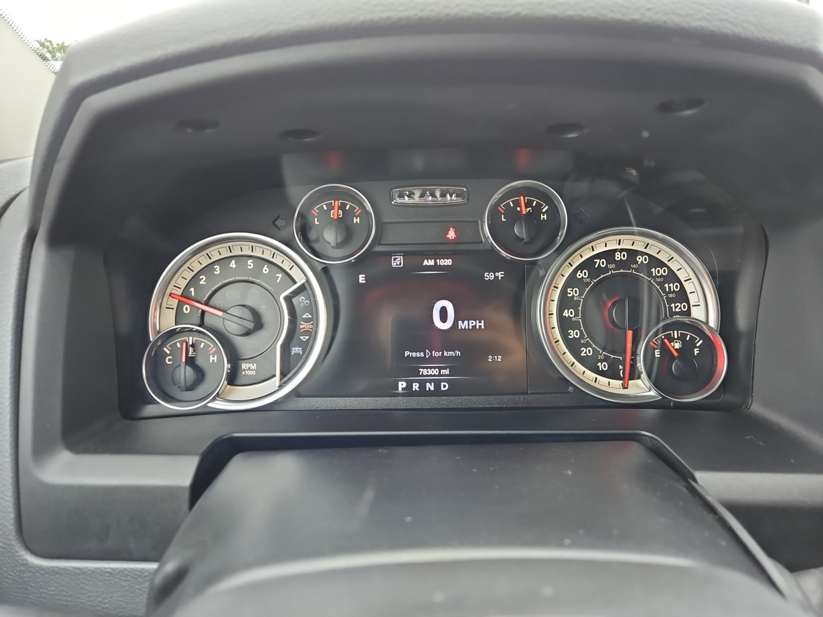 Used 2016 RAM 2500 SLT w/ Comfort Group AWD/4WD image 18
