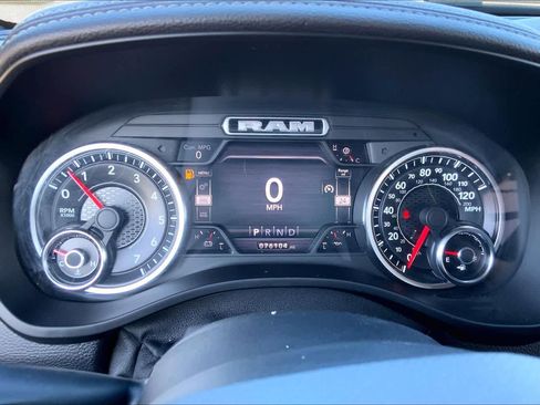 Used 2019 RAM 1500 Laramie image 24