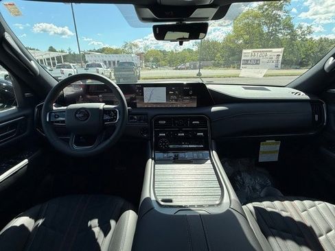 New 2025 Nissan Armada PRO-4X image 21