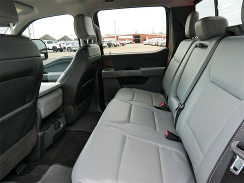 Certified 2022 Ford F150 Lariat w/ Trailer Tow Package image 11