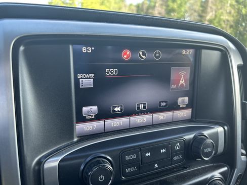 Used 2015 GMC Sierra 1500 SLE w/ SLE Value Package AWD/4WD image 18