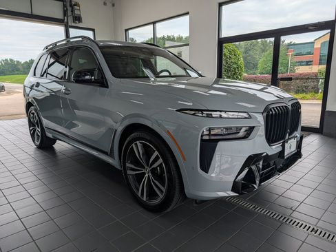 Used 2025 BMW X7 M60i w/ Executive Package AWD/4WD image 1