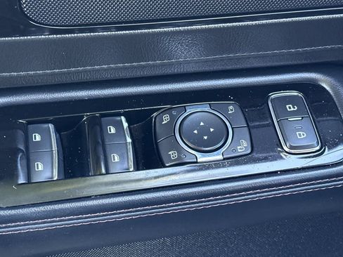 Used 2022 Lincoln Aviator Grand Touring w/ Class IV Trailer Tow Package AWD/4WD image 14