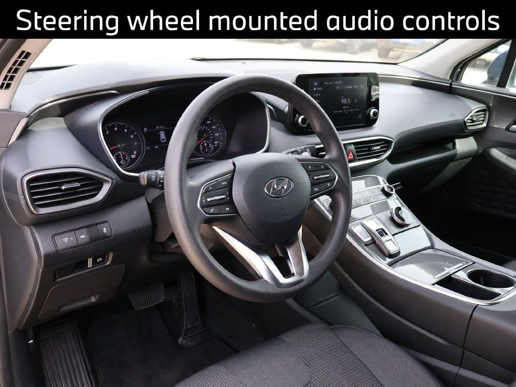 Used 2023 Hyundai Santa Fe SE FWD image 5