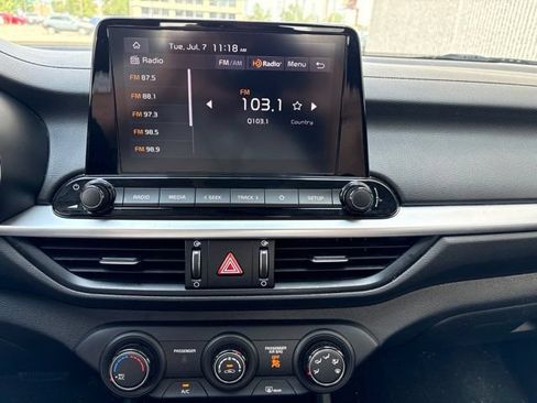 Certified 2024 Kia Forte LXS FWD image 13