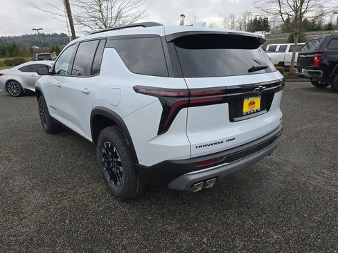 New 2026 Chevrolet Traverse Z71 w/ Enhanced Driving Package image 4