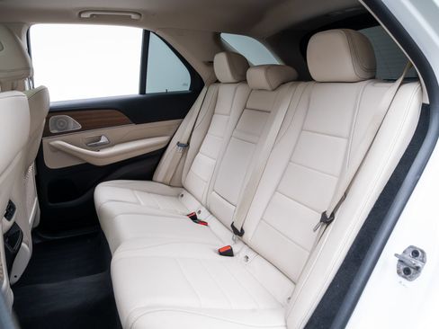 Used 2021 Mercedes-Benz GLE 350 4MATIC image 22