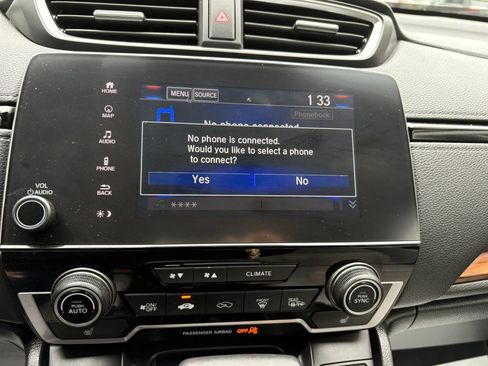 Used 2018 Honda CR-V Touring image 37
